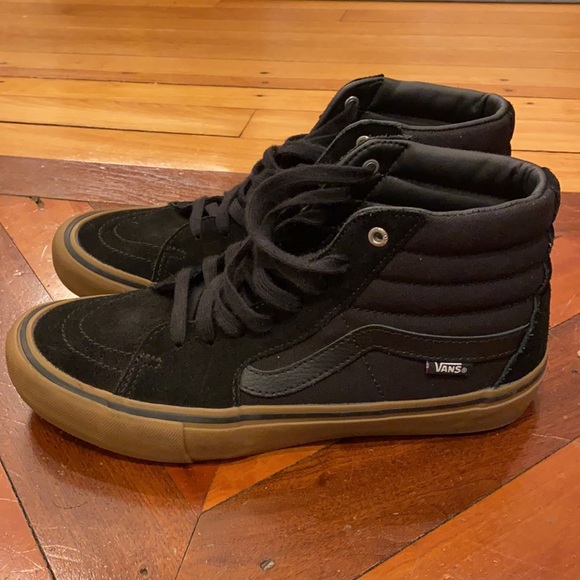 BARELY WORN VANS - black high tops - Picture 2 of 6
